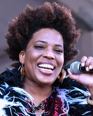 Macy Gray