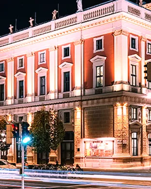 Vienna Philharmonic Orchestra: Yannick Nezet-Seguin - Yuja Wang and Ying Fang
