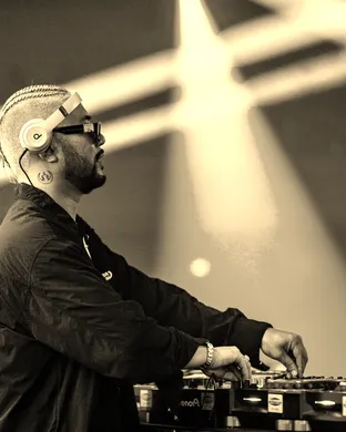 Wax Motif Los Angeles