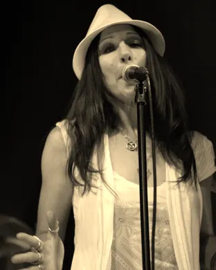 Zepparella - All Female Tribute To Led Zeppelin